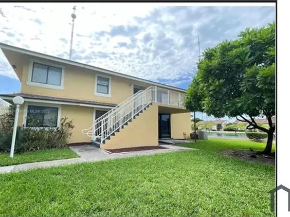 610 NW 214th St APT 105, Miami Gardens, FL 33169