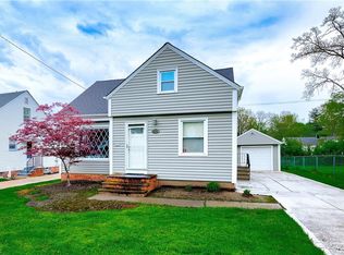 1151 Iroquois Ave, Mayfield Heights, OH 44124