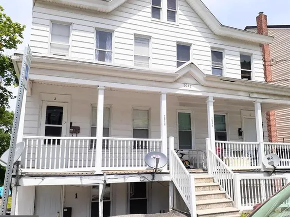 2048 Mahantongo St, Pottsville, PA 17901