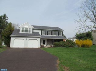 27 Lenape Dr, New Britain, PA 18901