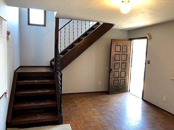 4th image of 1280 Archer St