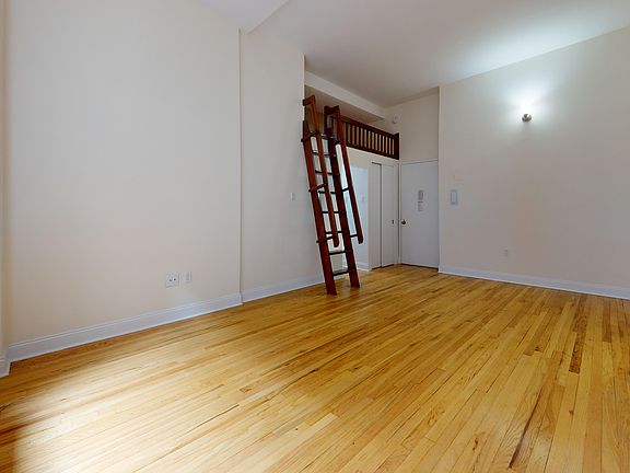 5th image of 1 Astor Pl APT 3L