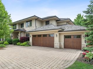 1411 Daniel Ct, Northbrook, IL 60062