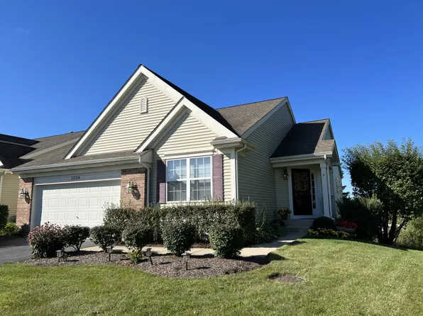 1554 Prescott Dr, Volo, IL 60020