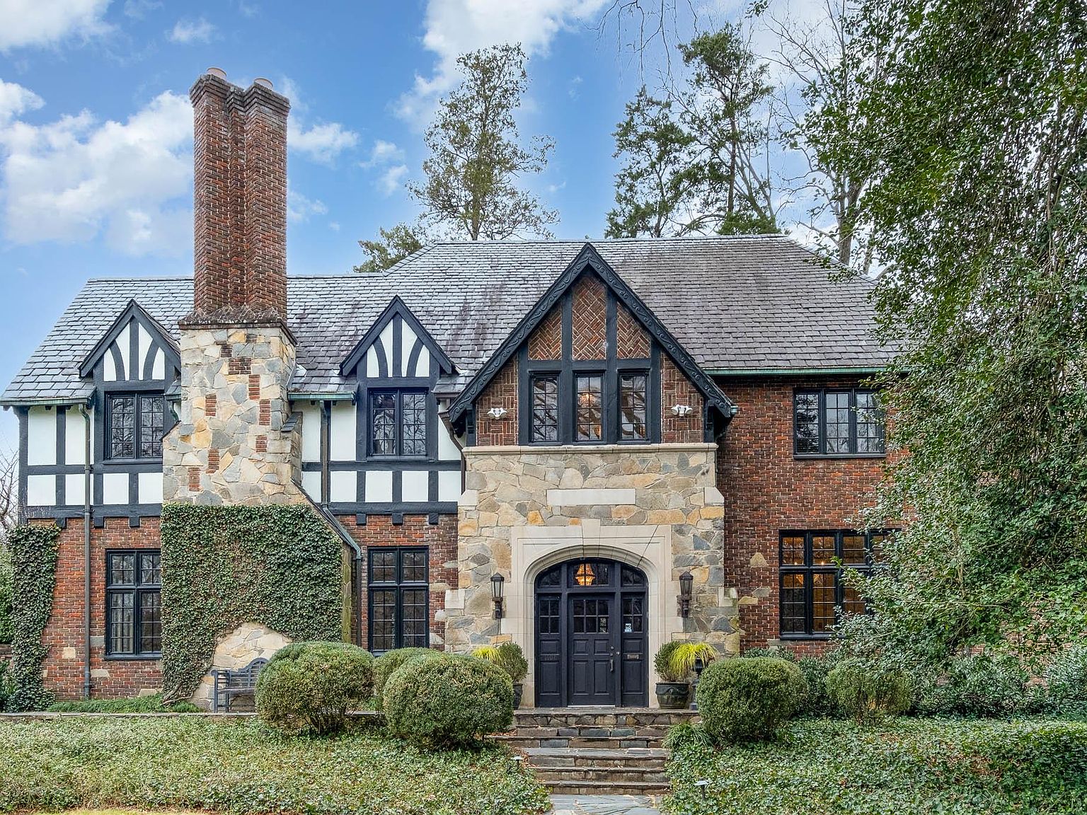 1107 Queens Rd, Charlotte, NC 28207 Zillow