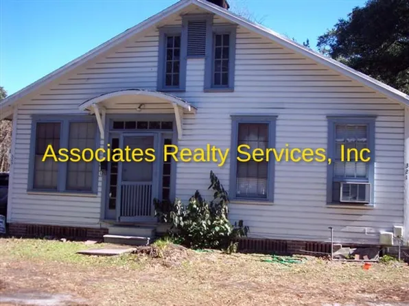 323 NW 16th St, Gainesville, FL 32603