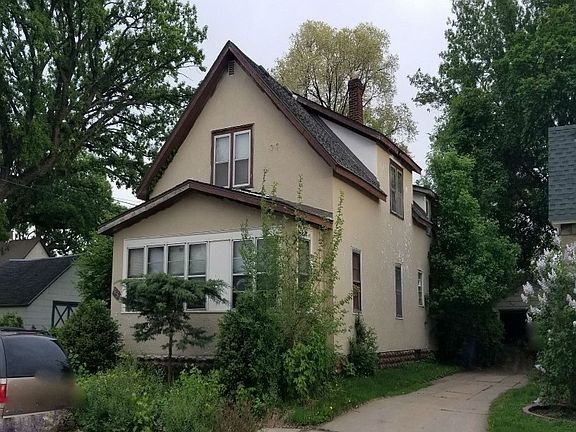 2nd image of 48 26th Ave N #E