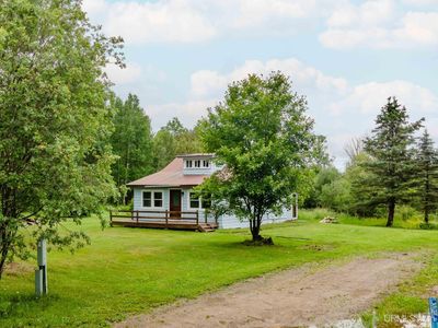 190 Vinnedge Rd, Iron River, MI, 49935