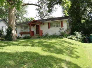 430 E Glendale Rd, Saint Louis, MO 63119