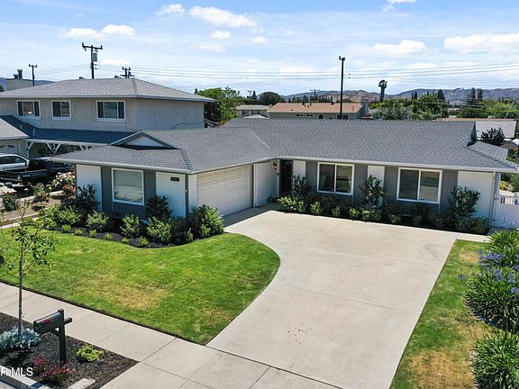 4th image of 3082 Galena Ave