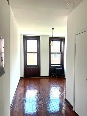 Rented by Haute Residences  | media 10