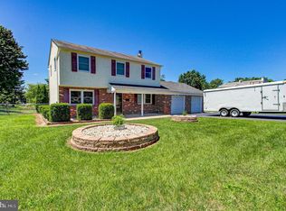 325 Wexford Rd, Red Hill, PA 18076