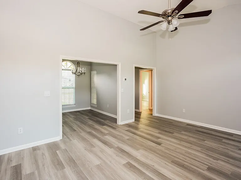 6115 Sunstone Dr — Photo 6