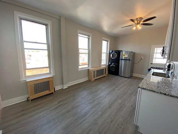 3rd image of 1423 S 7th St Floor 3