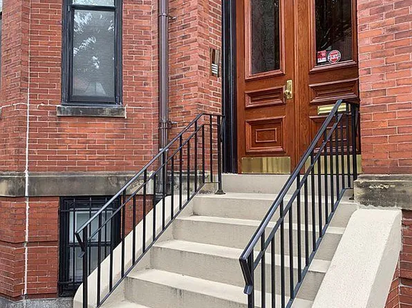 129 Mount Vernon St #3, Boston, MA 02108