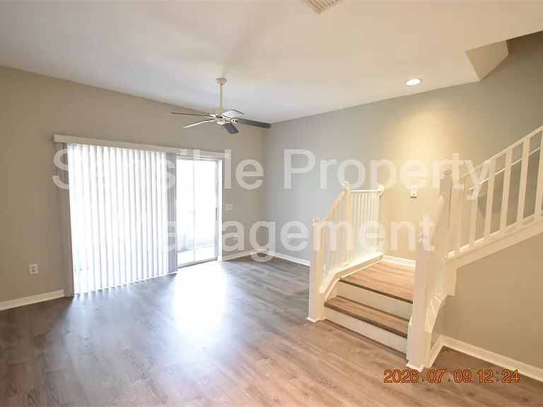 13121 Kings Crossing Dr — Photo 8