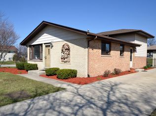 8932 169th St, Orland Hills, IL 60487