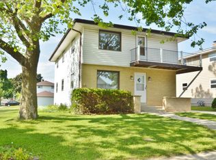 9030 W Tripoli Ave, Milwaukee, WI 53228