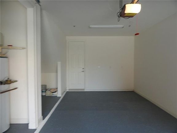 5th image of 447 Corte Madera Ln Unit 5