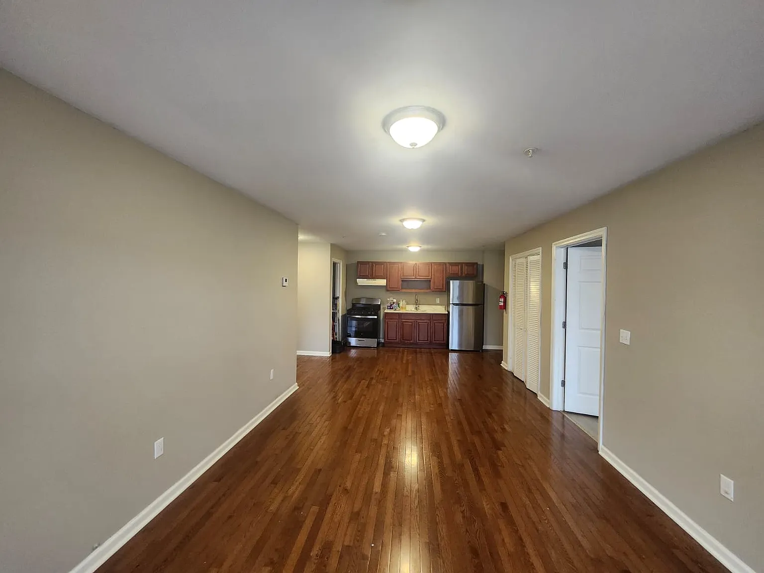 67 Park Ave — Photo 3