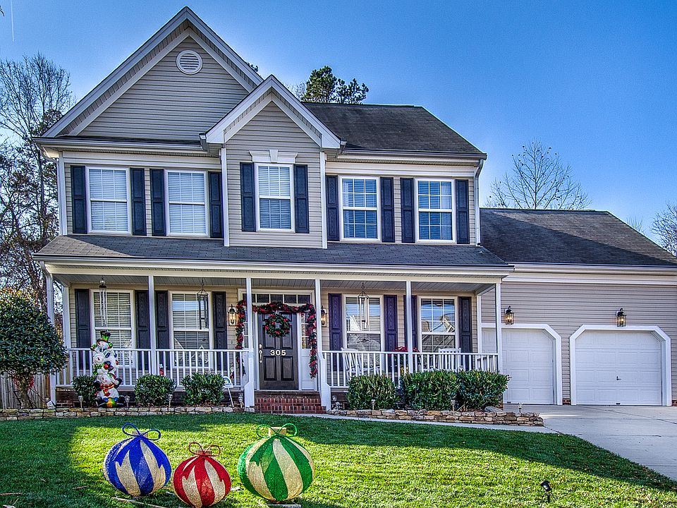 1st image of 305 Jamestown Oaks Dr