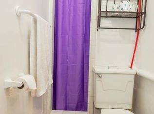 156 Endicott St #2R, Boston, MA 02113