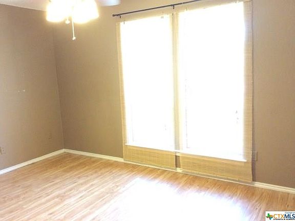 4th image of 1202-408 Thorpe Ln