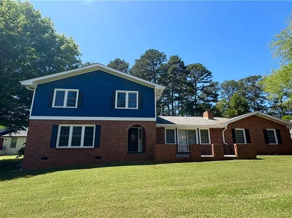 2421 Fieldstone Dr SE, Conyers, GA 30013