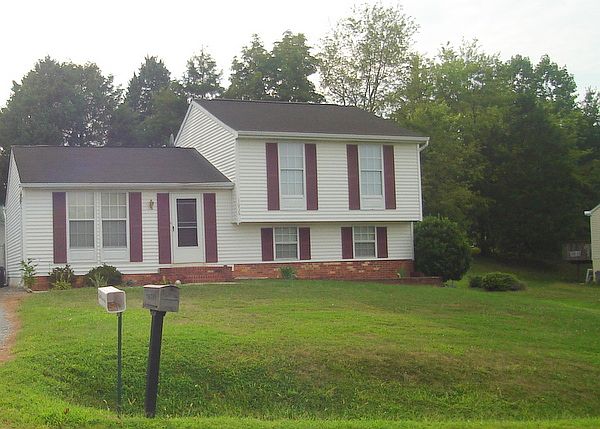 1st image of 11936 Long Leaf Ct