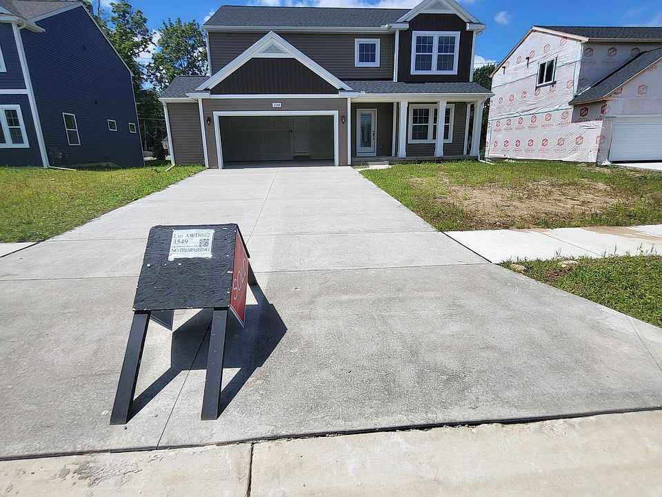 1st image of 3549 Larchwood Dr