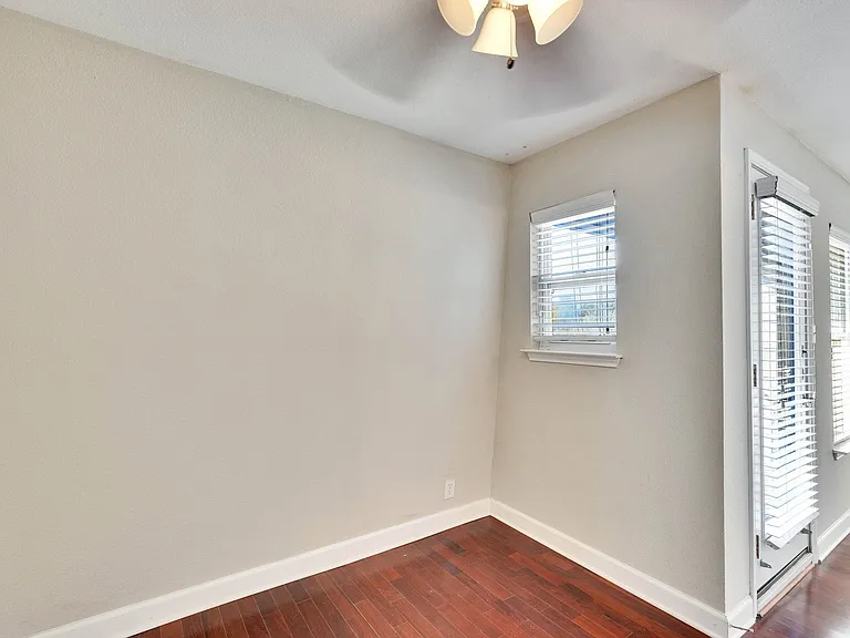 2020 S Congress Ave #1316 — Photo 17
