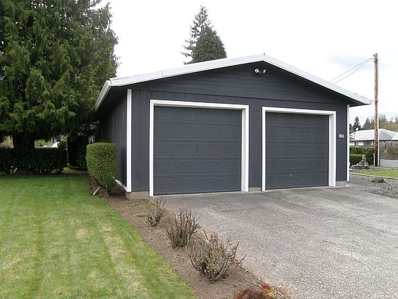 5th image of 7810 NE 154th Ct