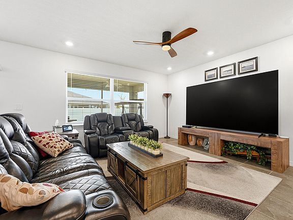 5th image of 4509 SW Tabor Street