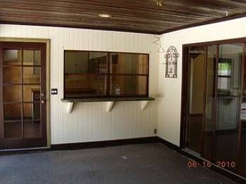 3rd image of 808 94th Ave N