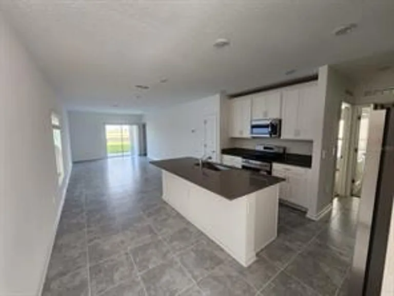 2713 Runners Cir — Photo 27