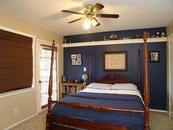 3rd image of 1008 Druid Dr