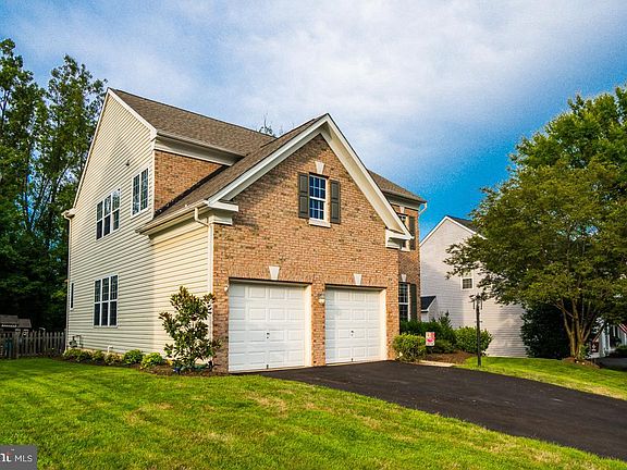 2nd image of 12984 Kyle Moor Pl