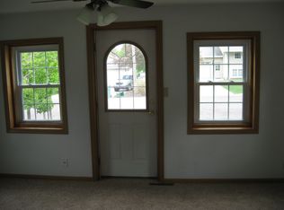 408 10th St SE, Waseca, MN 56093