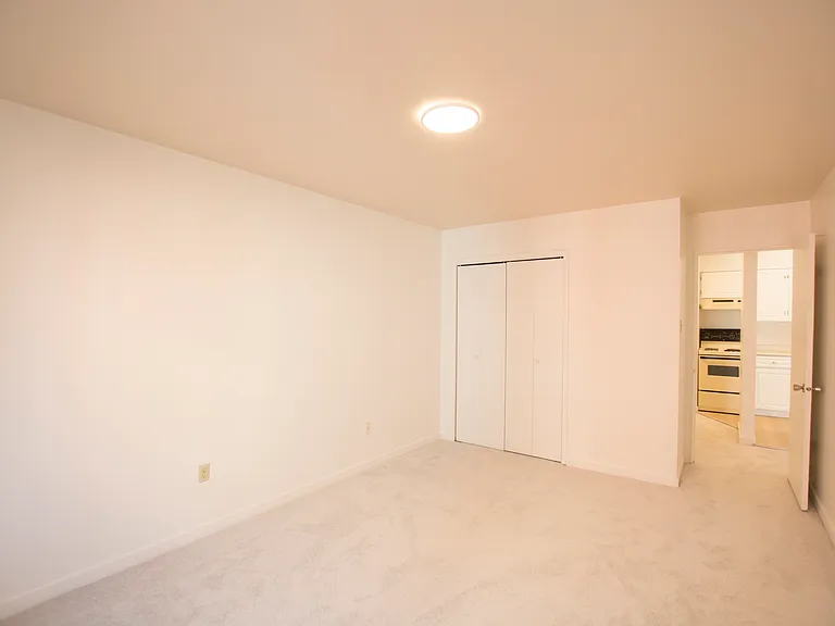 1215 Saint Georges Ave #205 — Photo 6