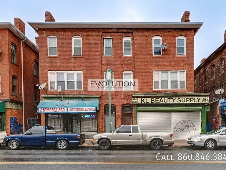 642 Park St #642 — Photo 9
