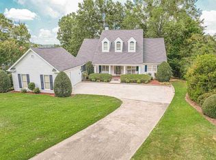 180 Hickory Point, Buckhead, GA 30625