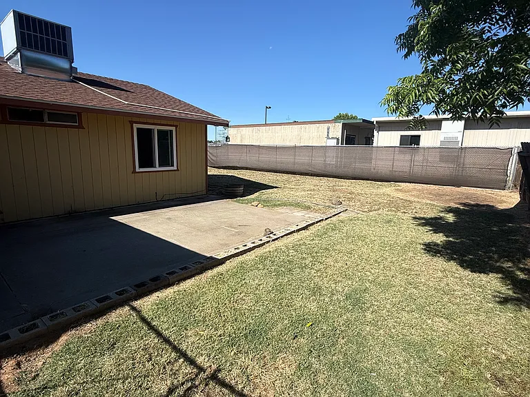 Nelson Dr — Photo 14