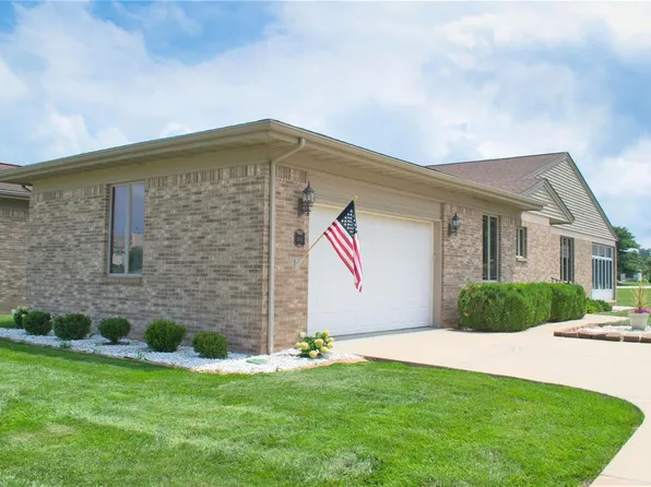 1802 Carrington Way, Swansea, IL 62226