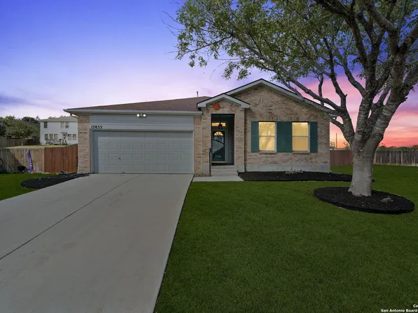 15855 blue sky, Selma, TX 78154