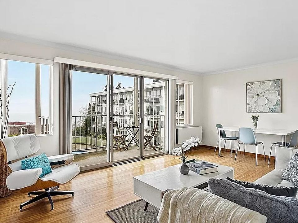 1st image of 201 2nd Ave S #312