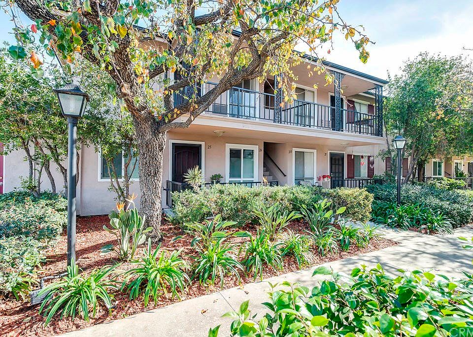 1st image of 660 S Glassell St APT 26