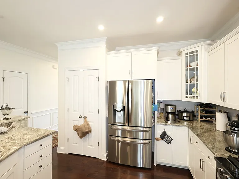 15507 Morocco Ln — Photo 14