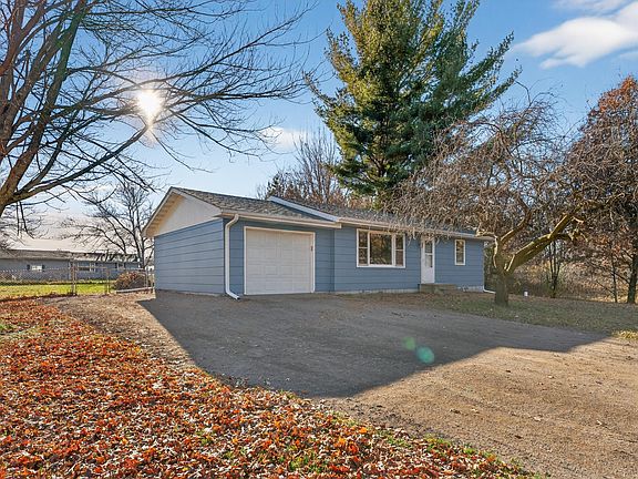 3rd image of 2292 336th Ave NE