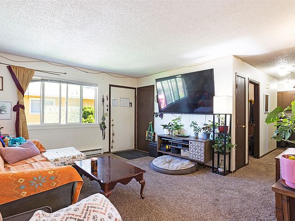 5th image of 101 Charlo Ct