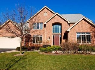 3136 Oliver Ln, Northbrook, IL 60062